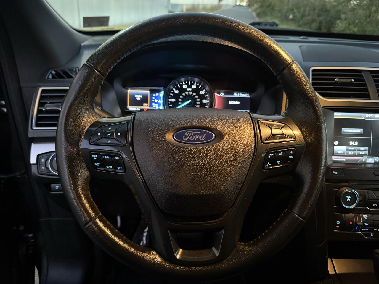 Ford Explorer 4WD 4dr XLT 2016