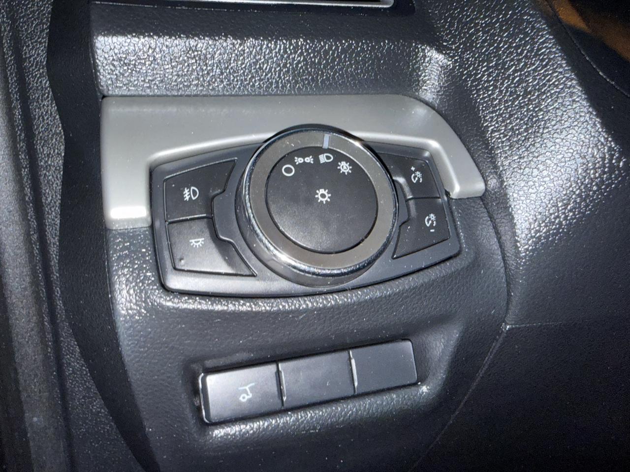 Ford Explorer 4WD 4dr XLT 2016