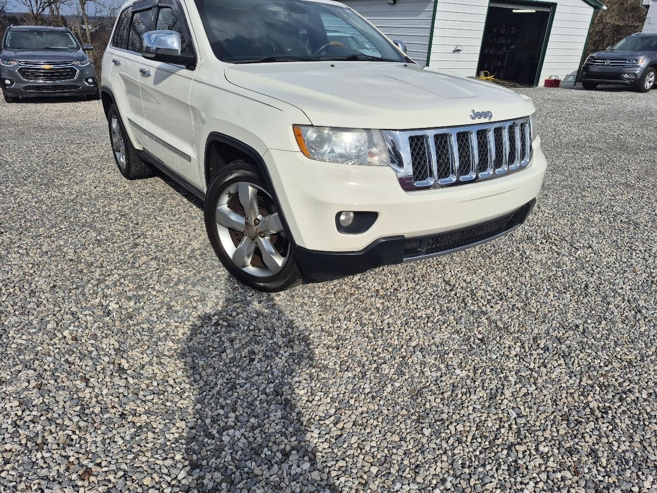 2011 Jeep Grand Cherokee Overland 4WD