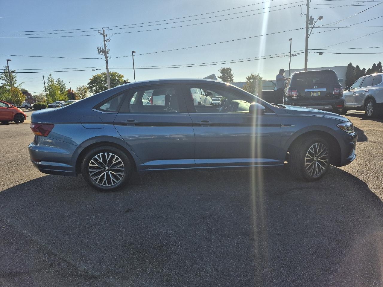 2019 Volkswagen Jetta SEL - Photo 8