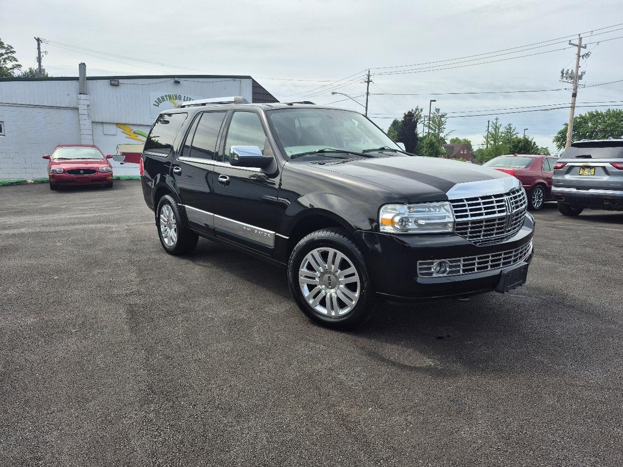 2011 Lincoln Navigator 4x4's photo