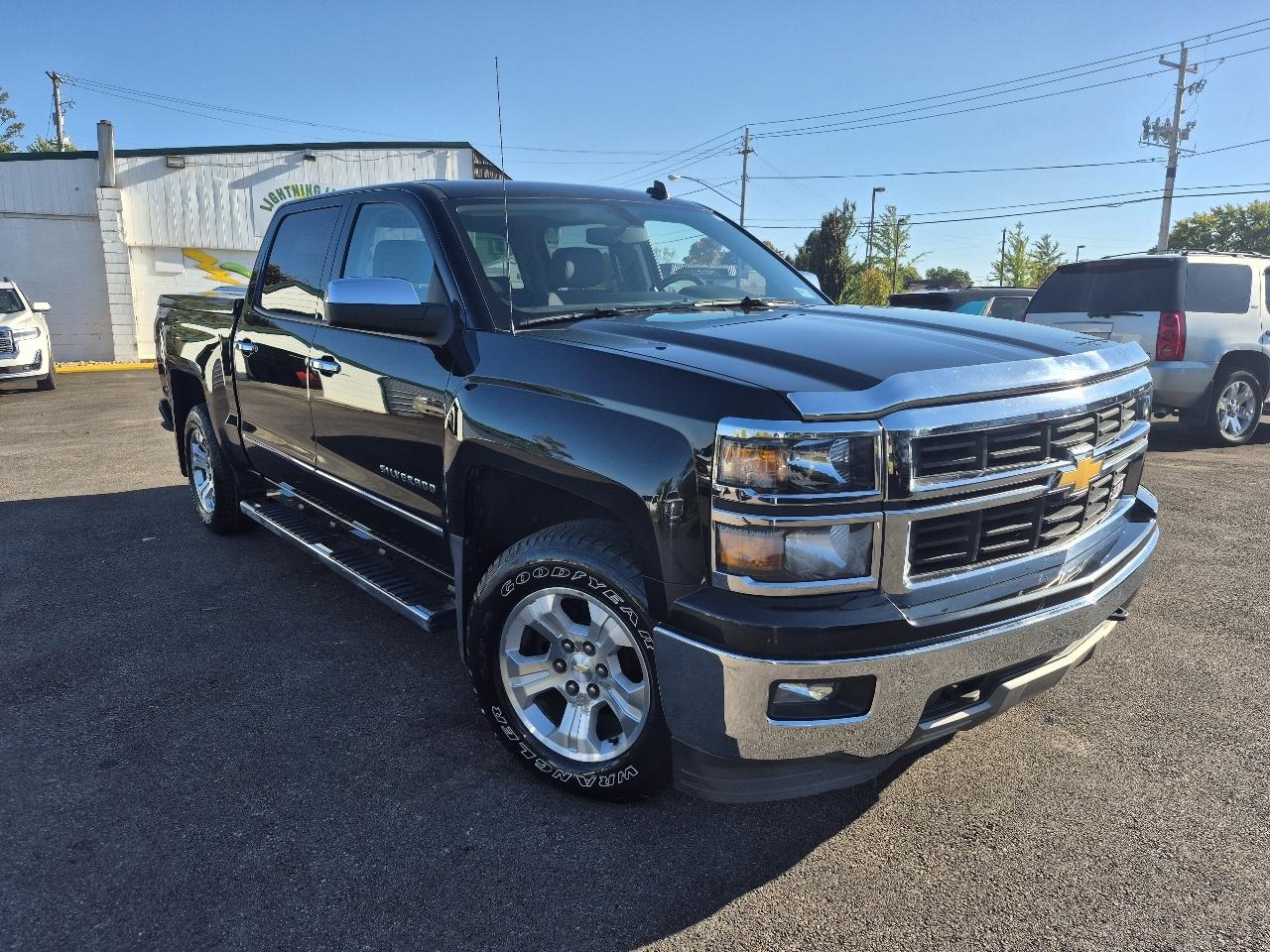 2014 Chevrolet Silverado 1500 2LT Crew Cab Long Box 4WD
