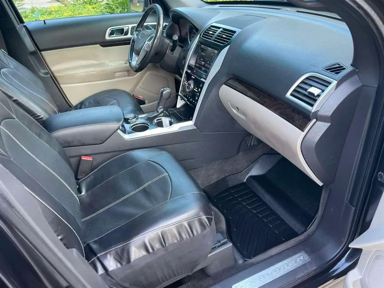 Ford Explorer 4WD 4dr Limited 2013