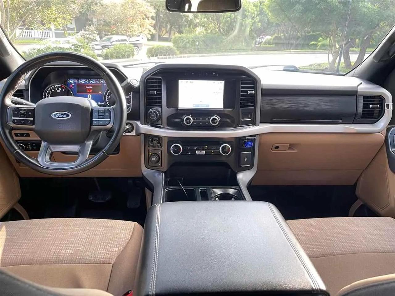 Ford F-150 Lariat 4WD SuperCrew 5.5' Box 2023