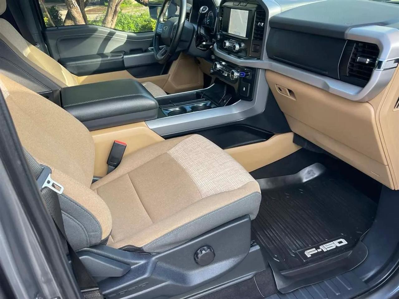 Ford F-150 Lariat 4WD SuperCrew 5.5' Box 2023