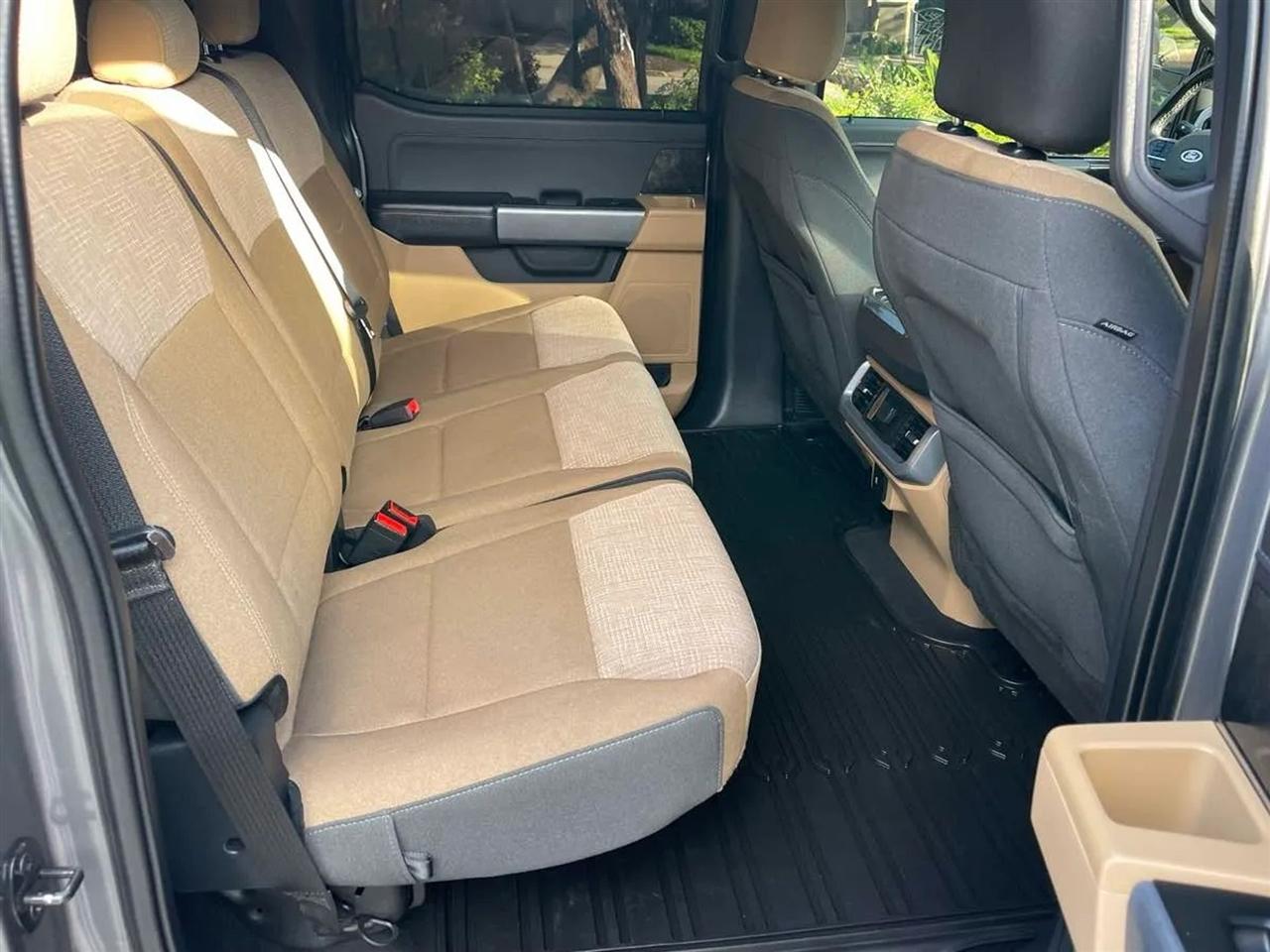 Ford F-150 Lariat 4WD SuperCrew 5.5' Box 2023
