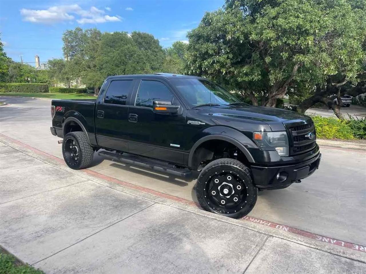 Ford F-150 4WD SuperCrew 145" King Ranch 2013