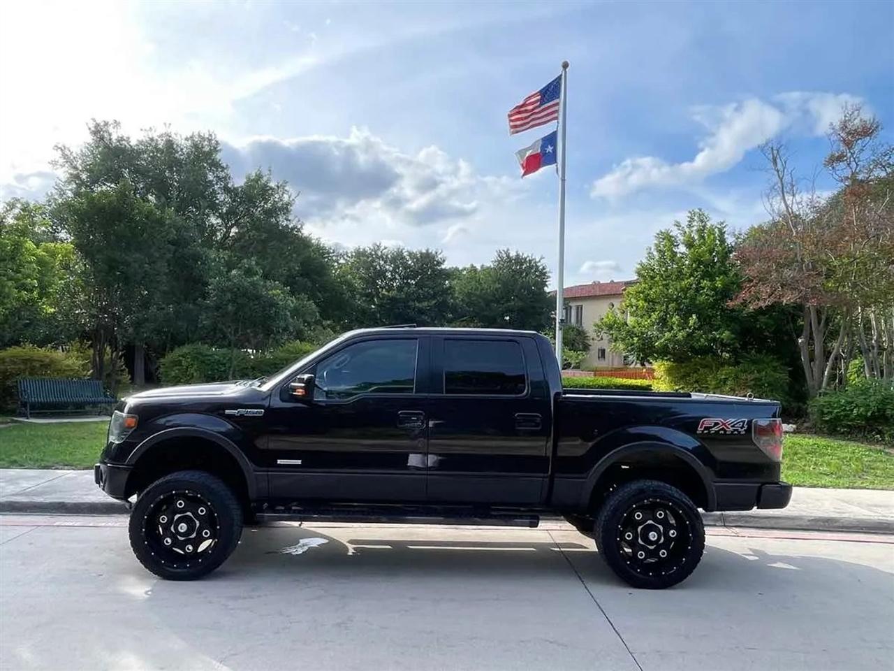 Ford F-150 4WD SuperCrew 145" King Ranch 2013