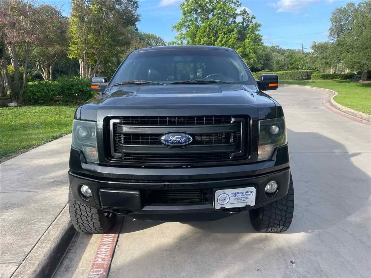 Ford F-150 4WD SuperCrew 145" King Ranch 2013