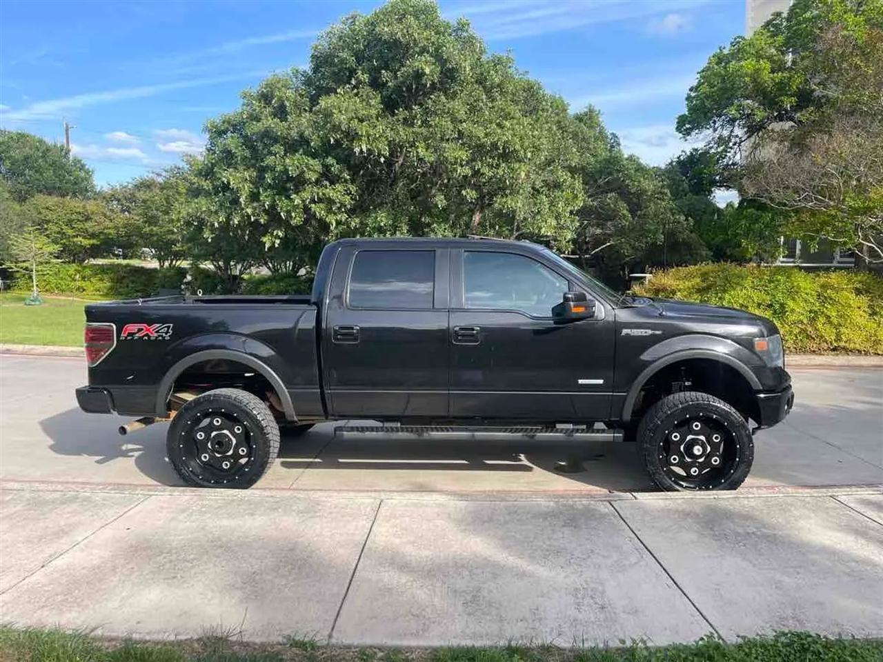 Ford F-150 4WD SuperCrew 145" King Ranch 2013