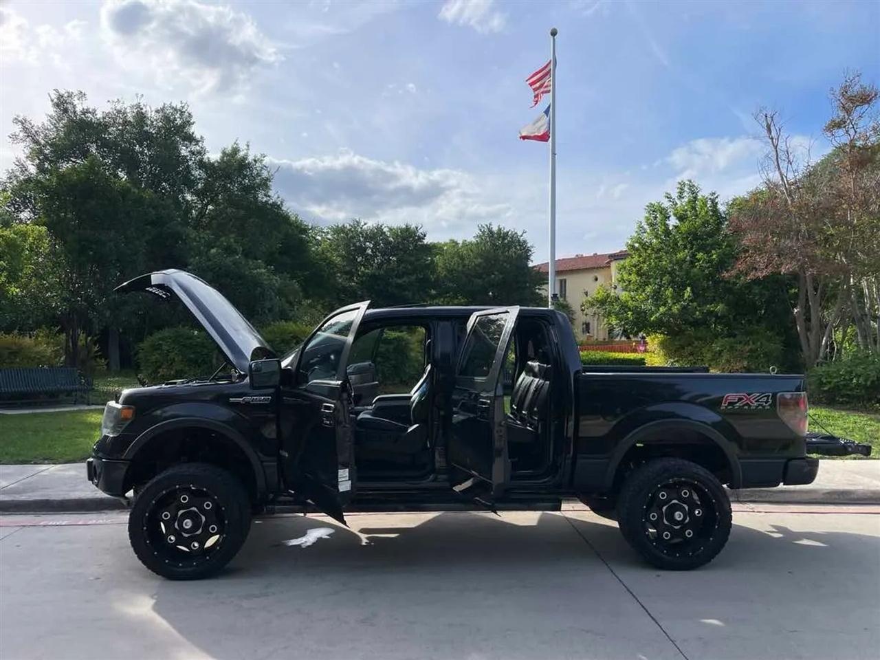 Ford F-150 4WD SuperCrew 145" King Ranch 2013