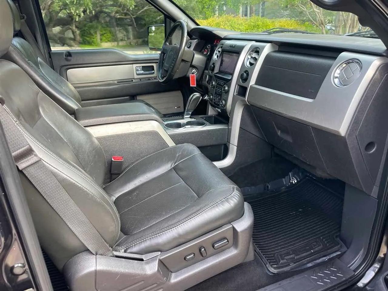 Ford F-150 4WD SuperCrew 145" King Ranch 2013