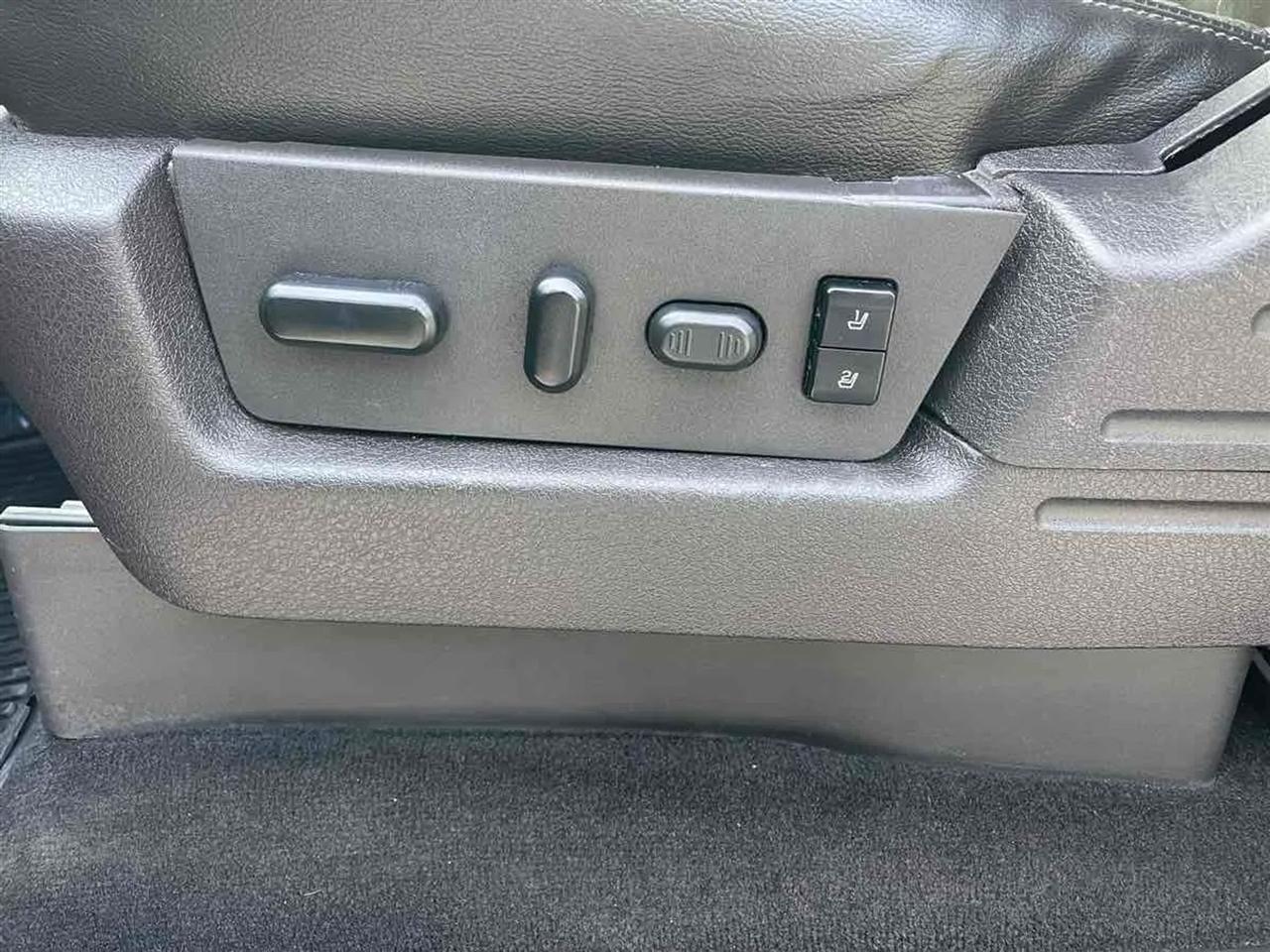 Ford F-150 4WD SuperCrew 145" King Ranch 2013
