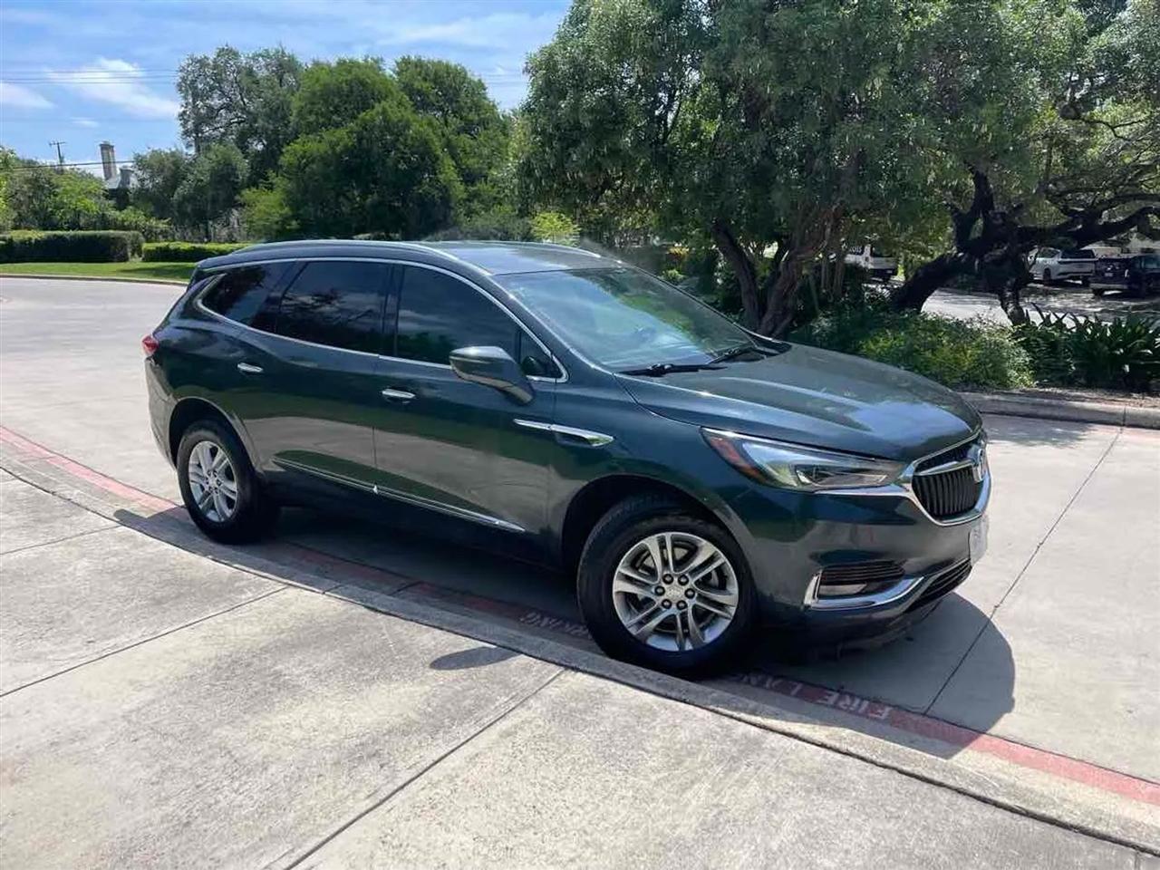 Buick Enclave FWD 4dr Essence 2018