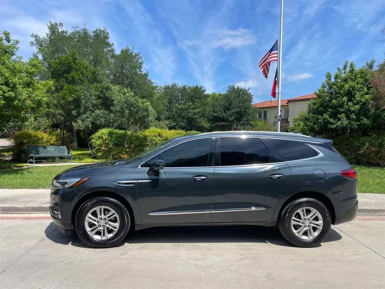 Buick Enclave FWD 4dr Essence 2018