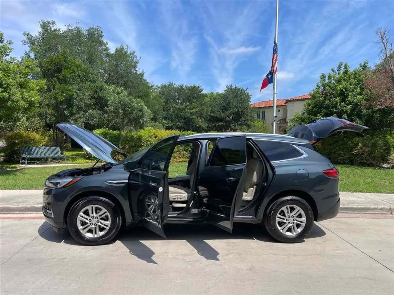 Buick Enclave FWD 4dr Essence 2018