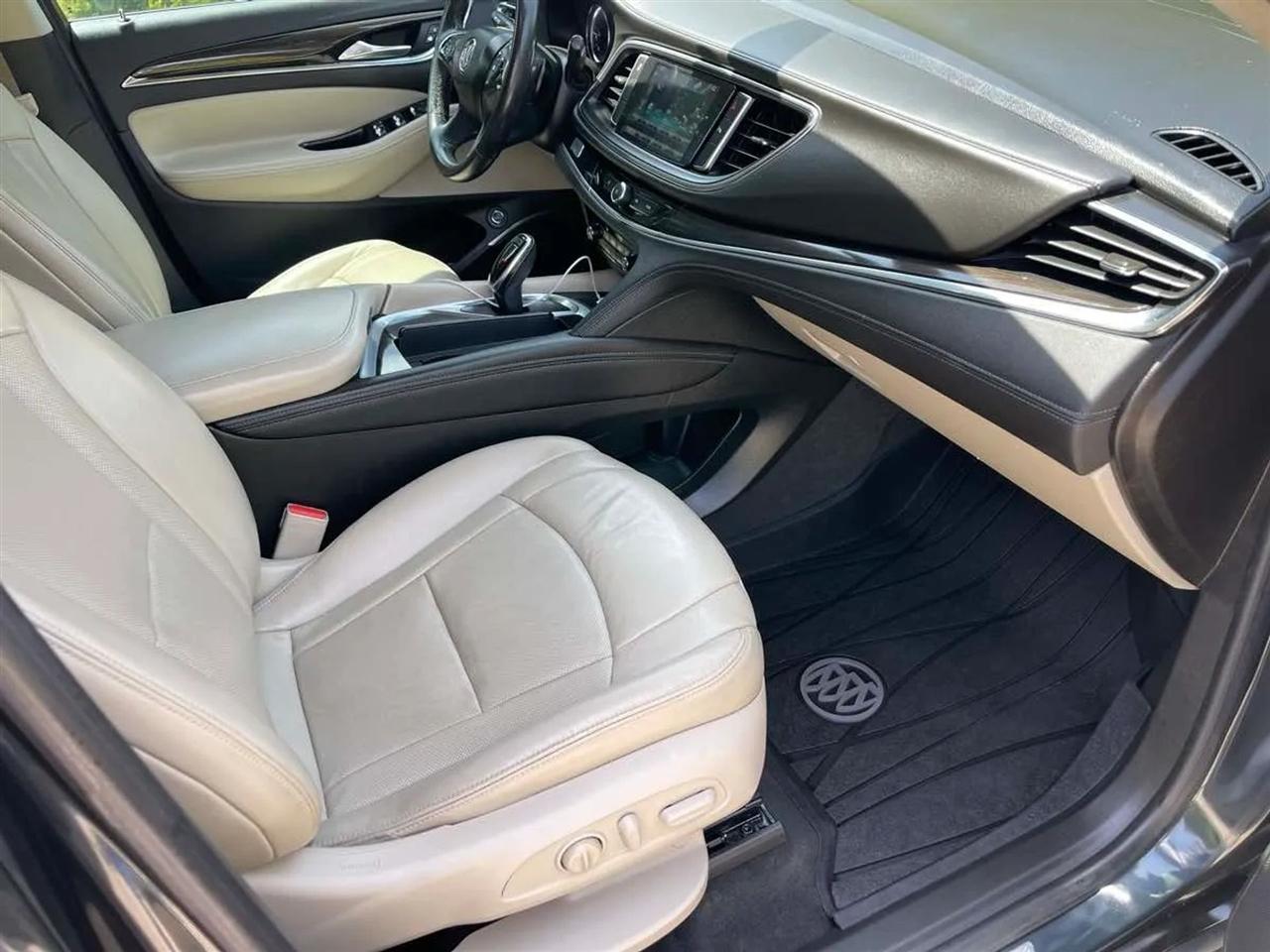 Buick Enclave FWD 4dr Essence 2018