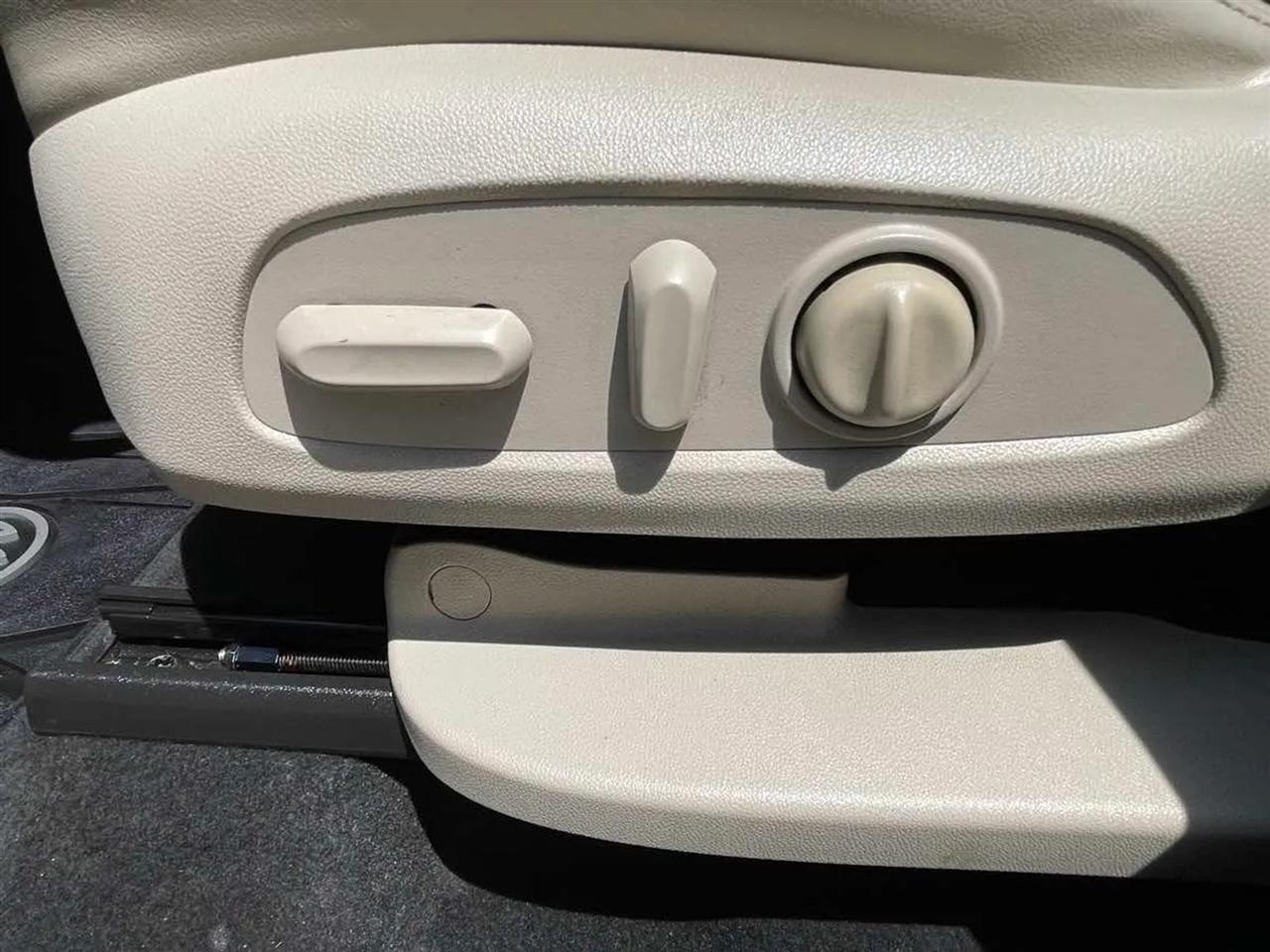 Buick Enclave FWD 4dr Essence 2018