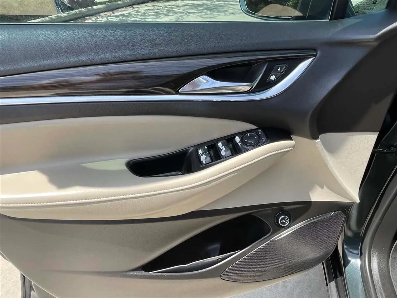Buick Enclave FWD 4dr Essence 2018