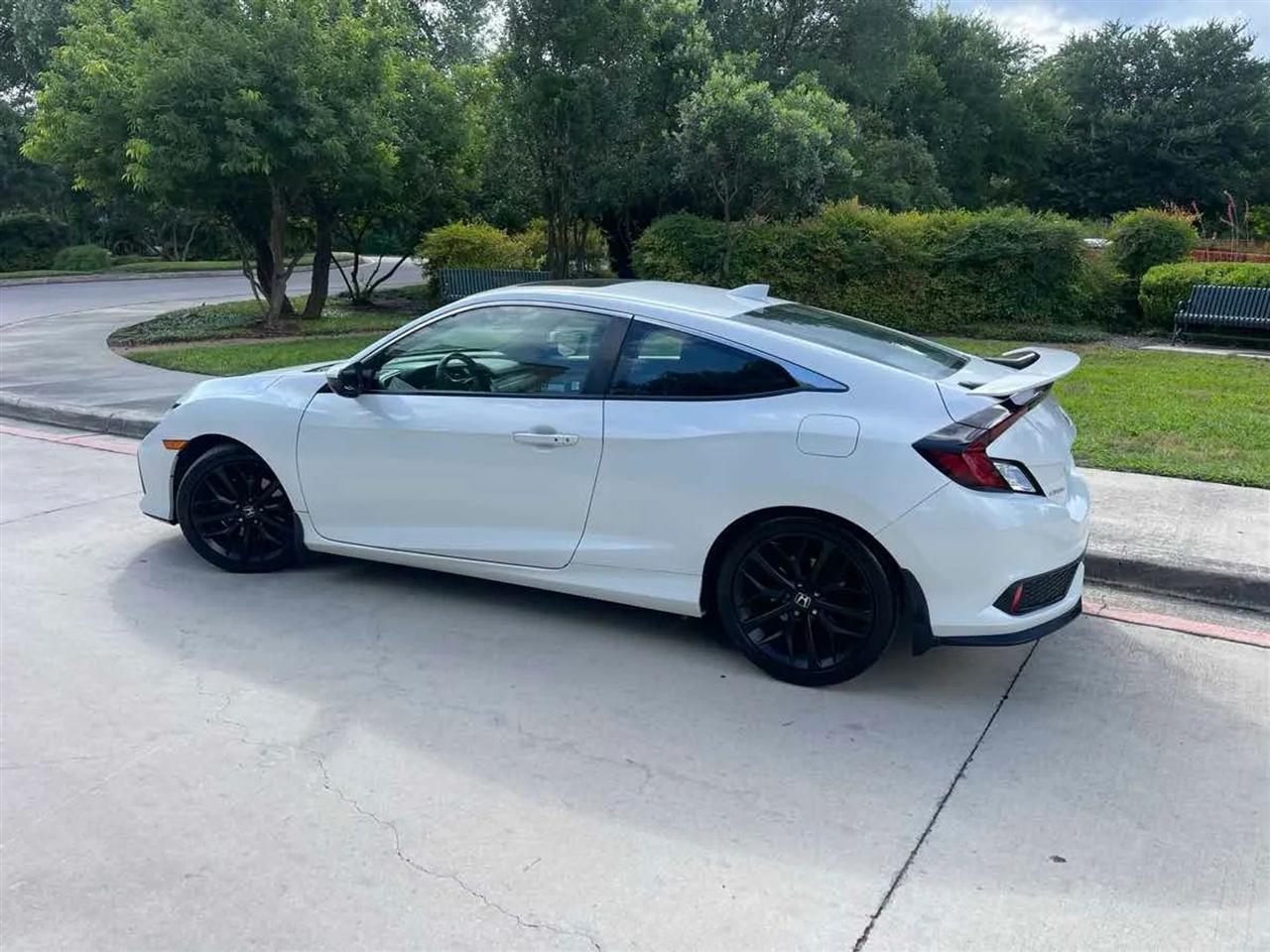 Honda Civic Si Coupe Manual w/Summer Tires 2020