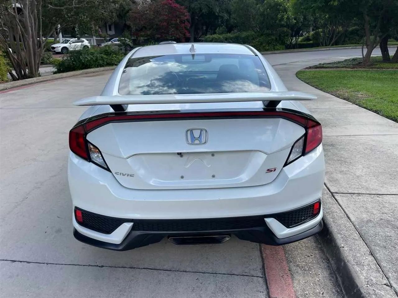 Honda Civic Si Coupe Manual w/Summer Tires 2020