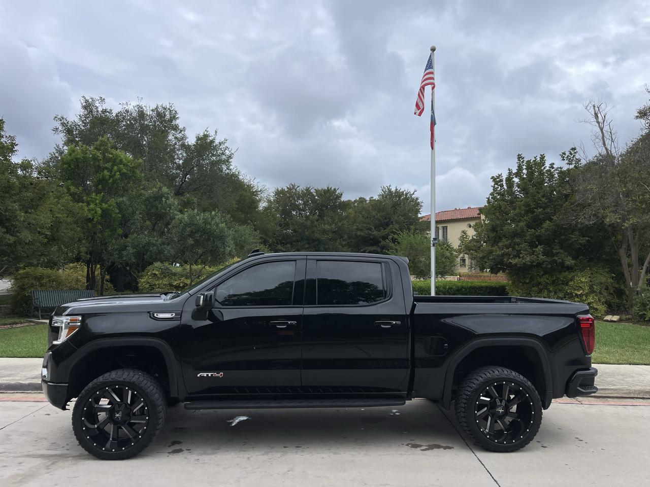 GMC Sierra 1500 4WD Crew Cab 147" AT4 2021