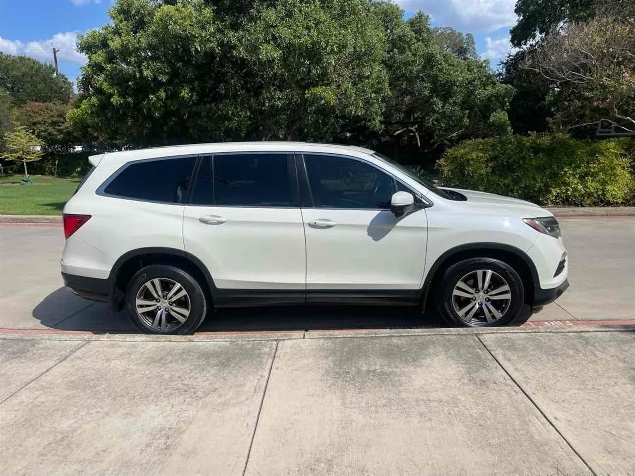 Honda Pilot EX-L w/Honda Sensing AWD 2017