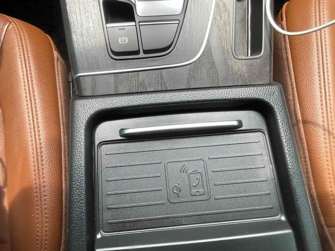 Audi Q5 Titanium Premium 45 TFSI quattro 2020