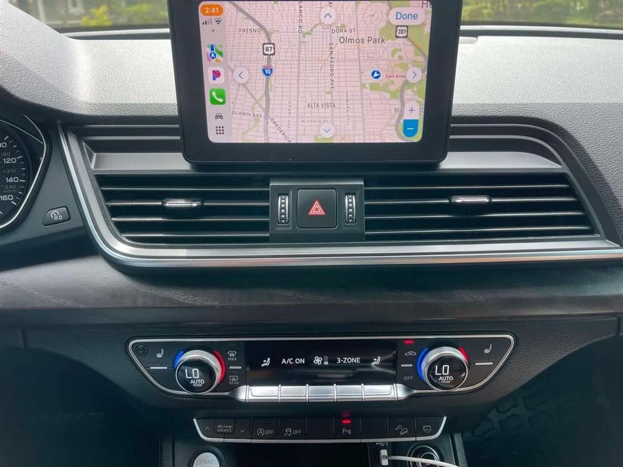 Audi Q5 Titanium Premium 45 TFSI quattro 2020