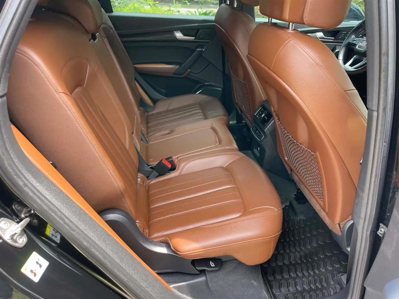 Audi Q5 Titanium Premium 45 TFSI quattro 2020