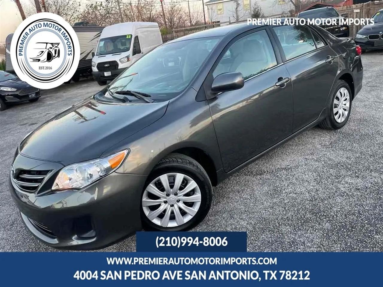 Toyota Corolla 4dr Sdn Auto LE Special Edition (Natl) 2013