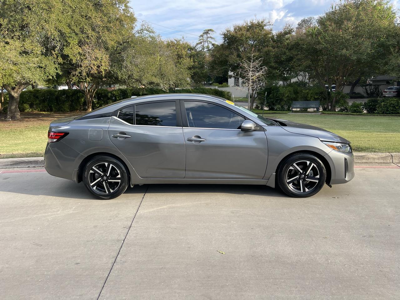 Nissan Sentra SV CVT 2024