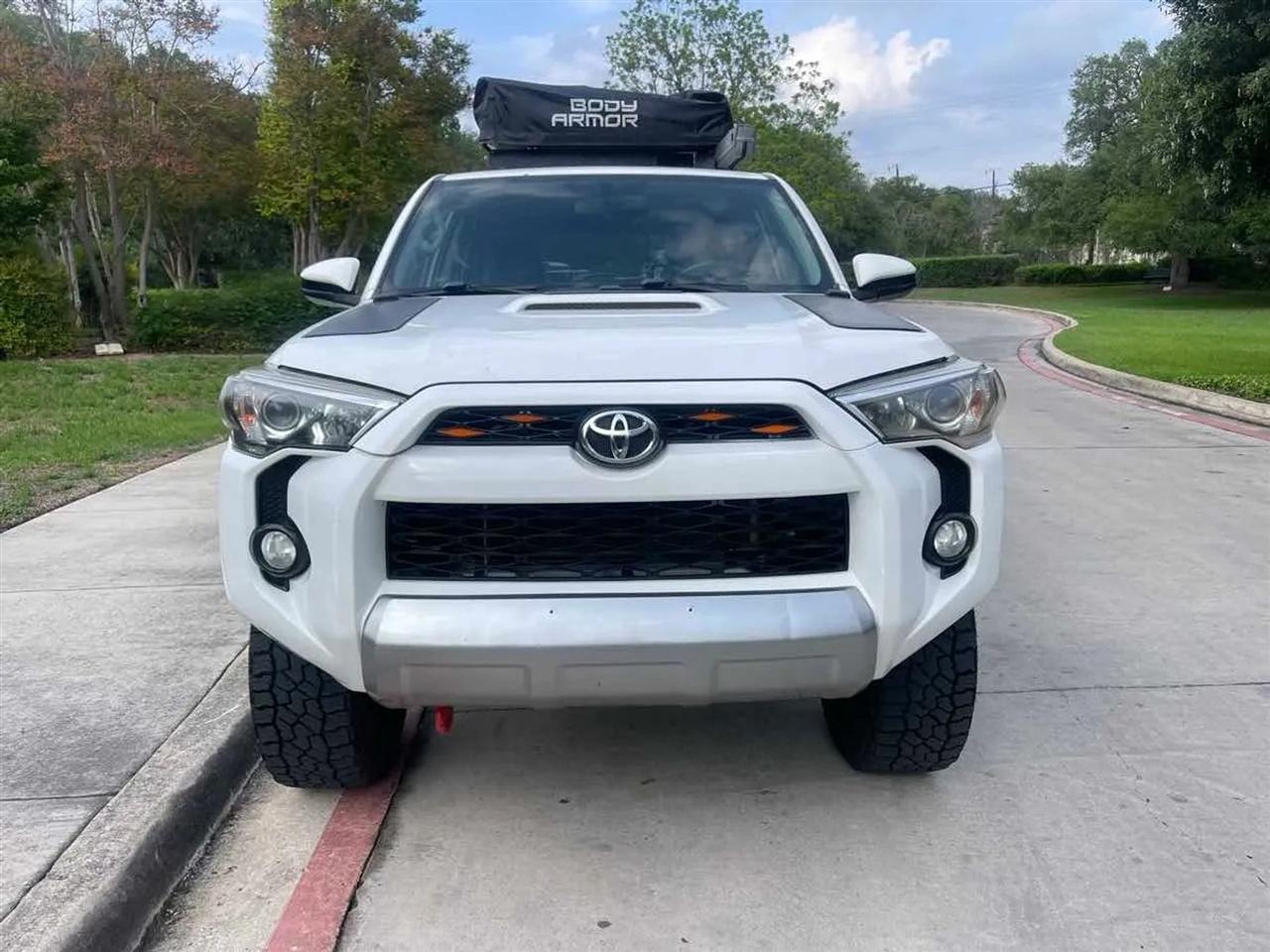Toyota 4Runner TRD Off Road Premium 4WD (Natl) 2017