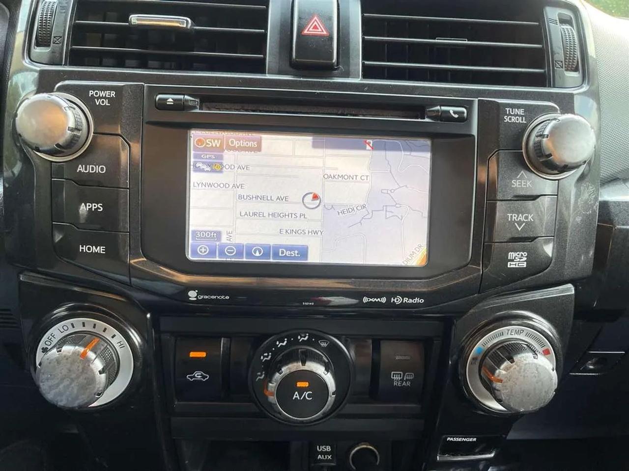 Toyota 4Runner TRD Off Road Premium 4WD (Natl) 2017