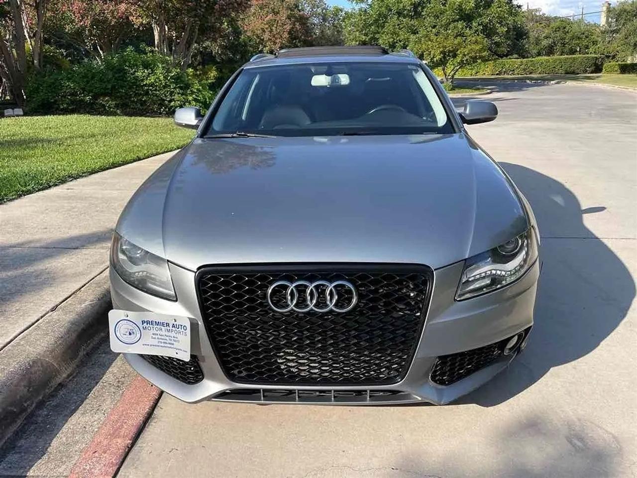 Audi A4 4dr Avant Wgn Auto quattro 2.0T Premium Plus 2010
