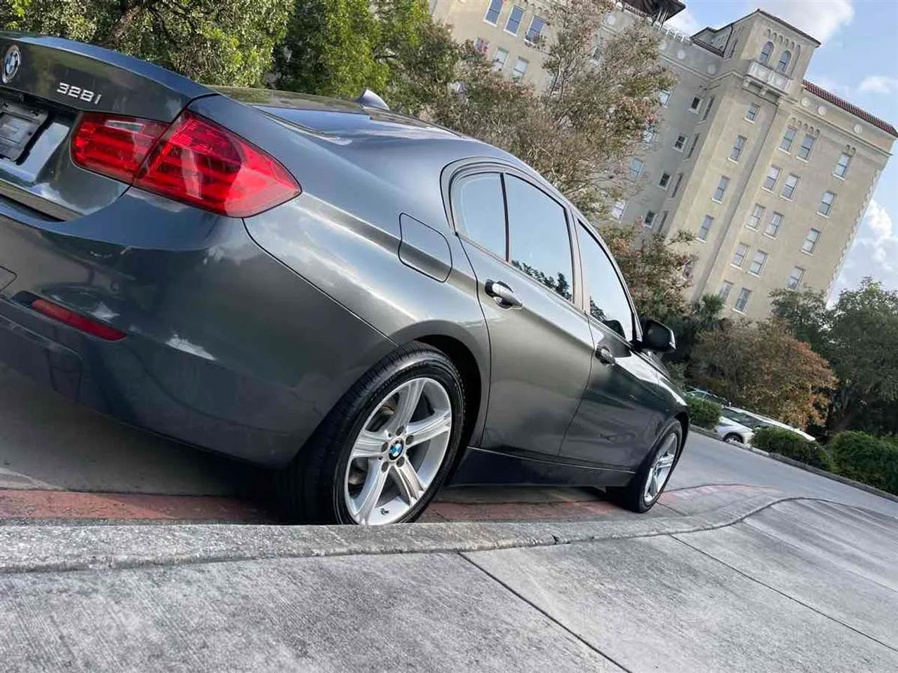 BMW 3 Series 4dr Sdn 328i xDrive AWD South Africa 2015