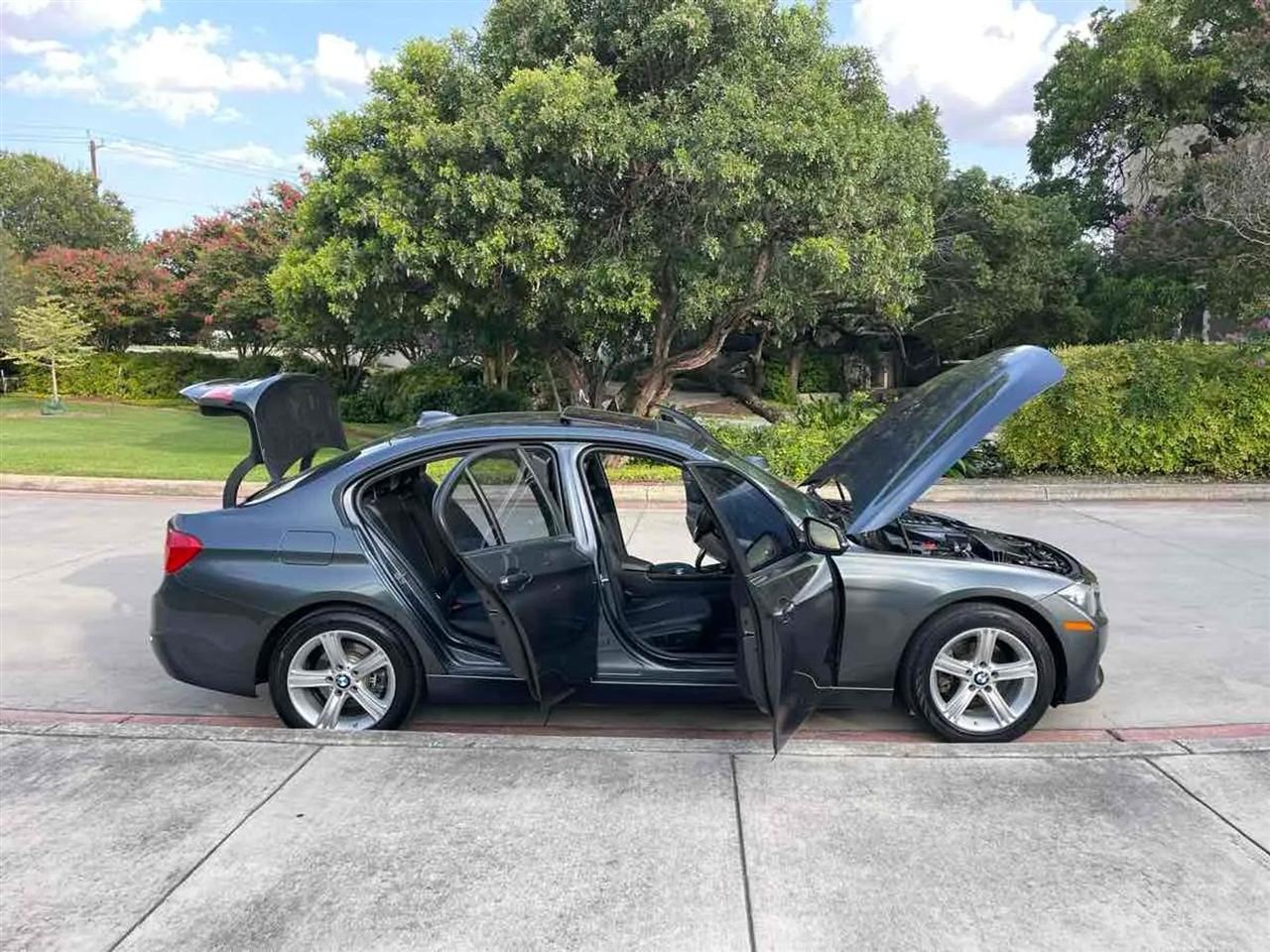 BMW 3 Series 4dr Sdn 328i xDrive AWD South Africa 2015