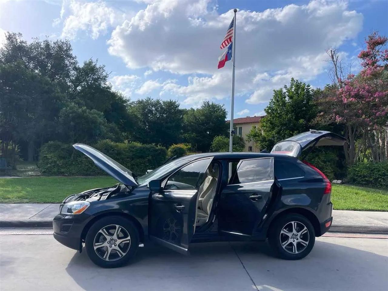 Volvo XC60 AWD 4dr T6 2013