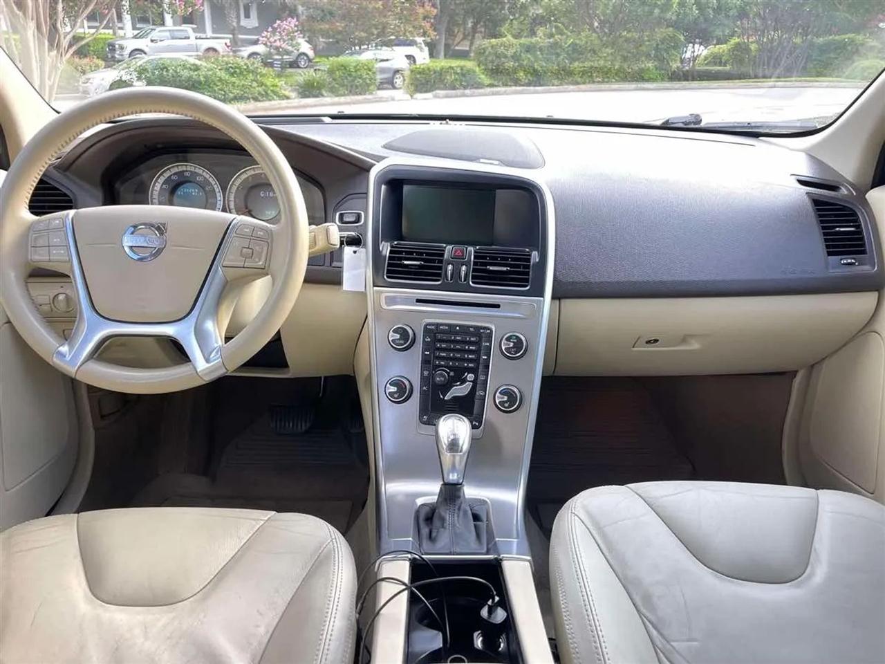 Volvo XC60 AWD 4dr T6 2013