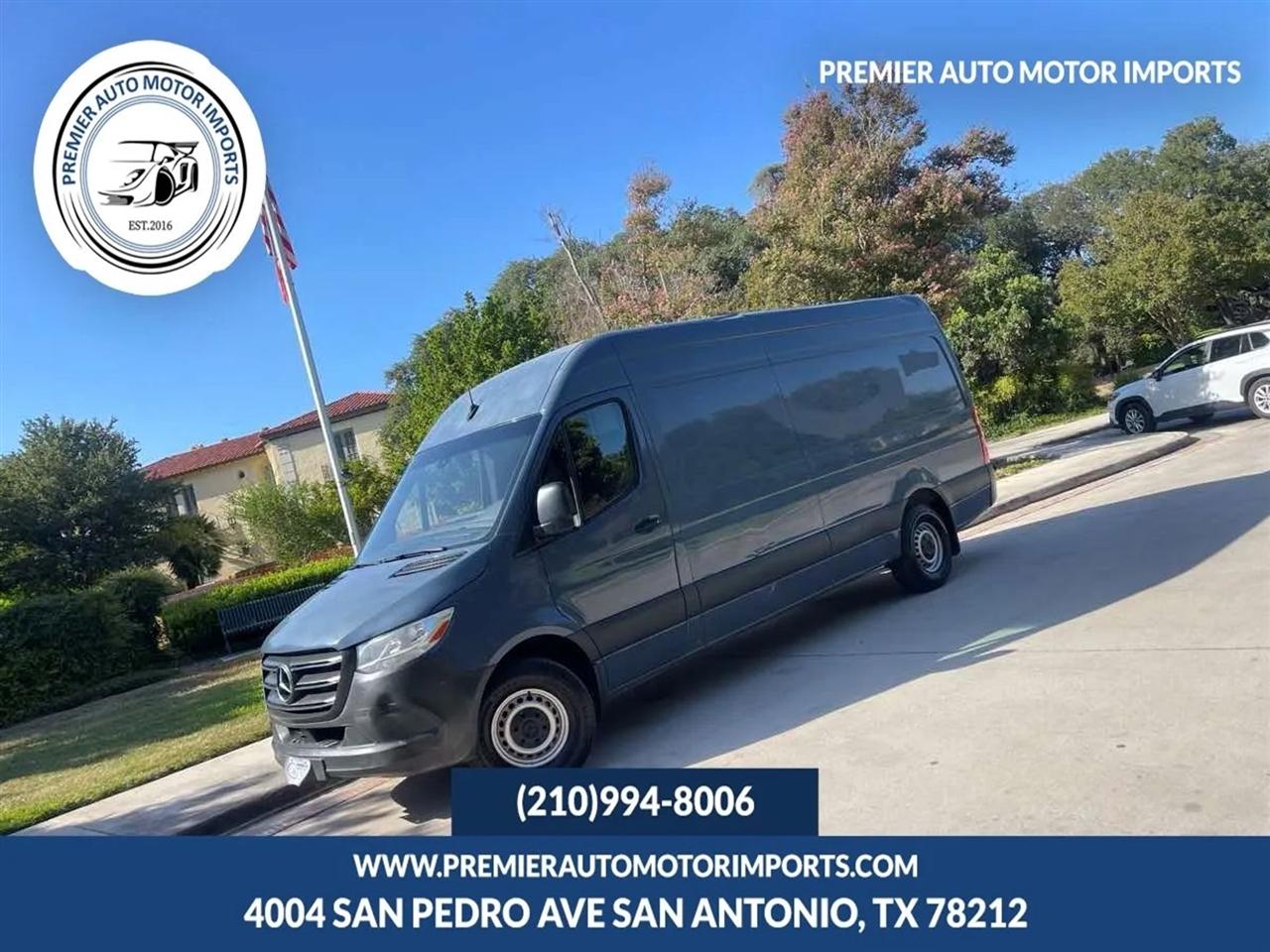 Mercedes-Benz Sprinter Van 2500 High Roof V6 170" RWD 2019