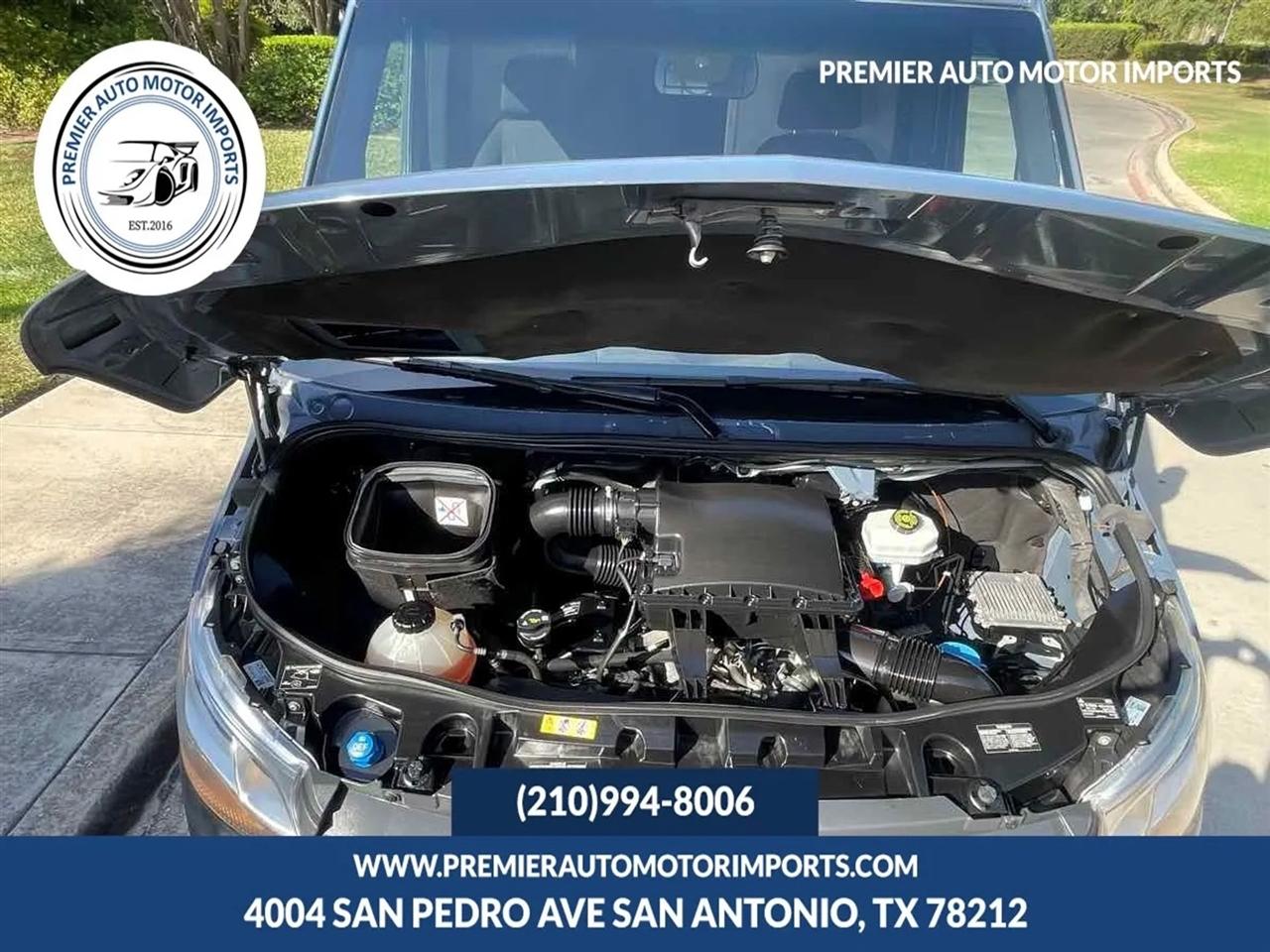 Mercedes-Benz Sprinter Van 2500 High Roof V6 170" RWD 2019