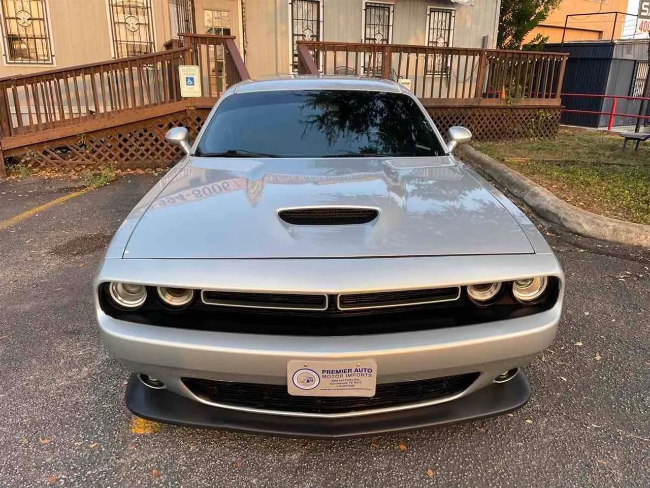 Dodge Challenger R/T RWD 2020
