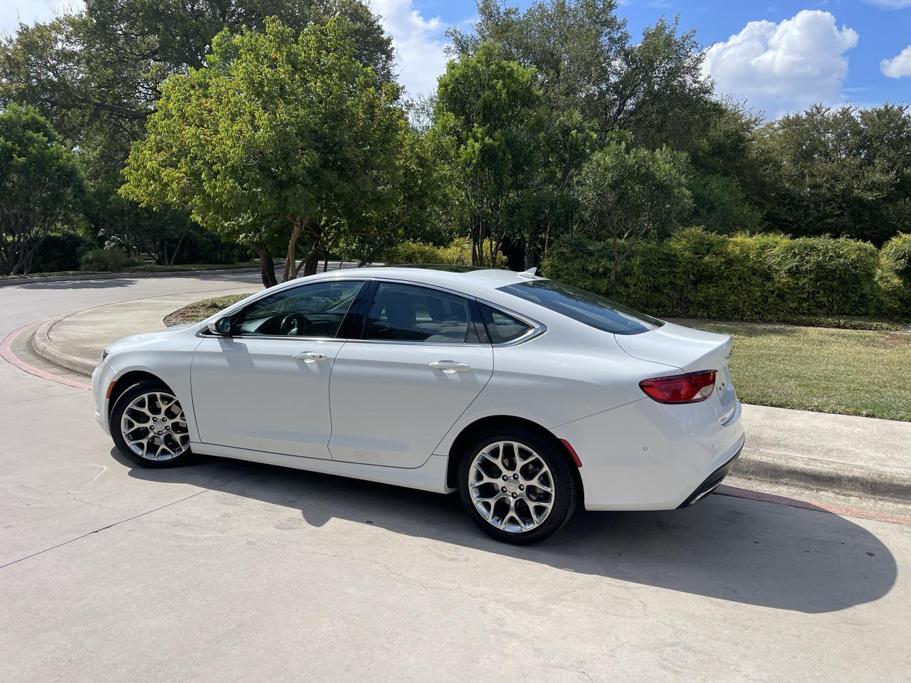 Chrysler 200 4dr Sdn C AWD 2015