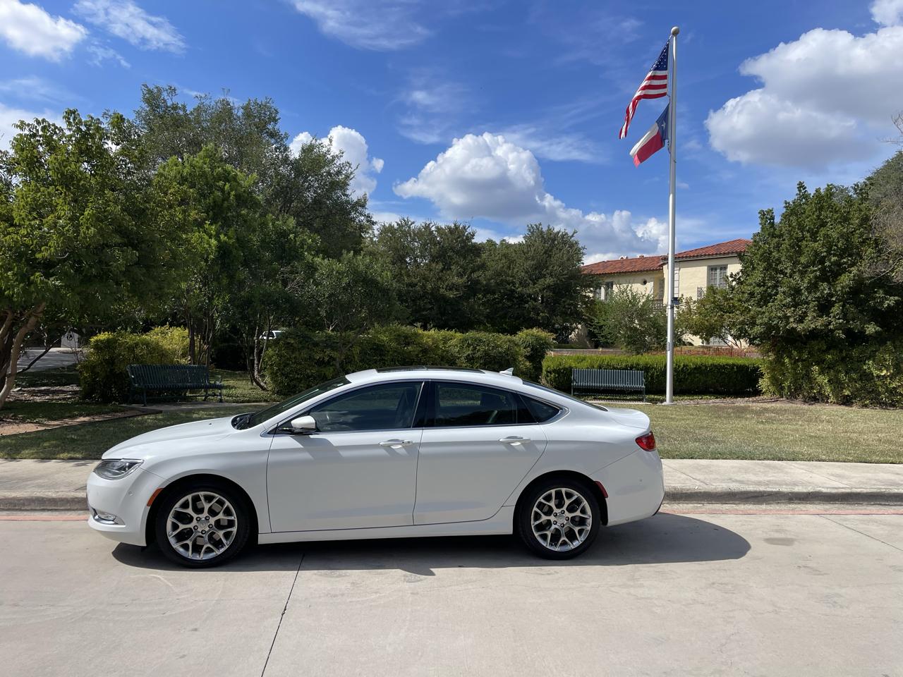 Chrysler 200 4dr Sdn C AWD 2015