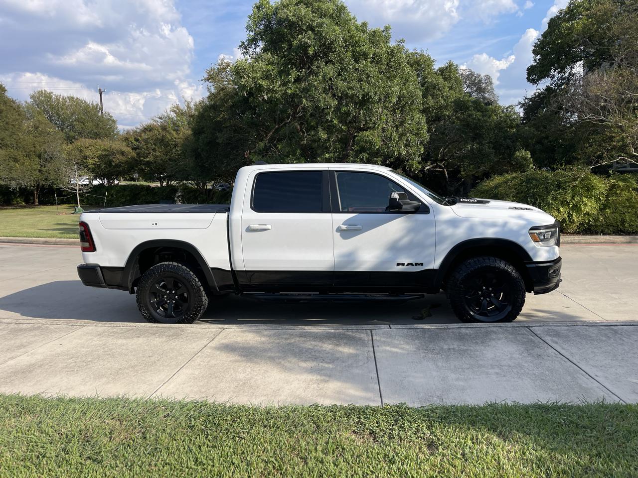 RAM 1500 Rebel 4x4 Crew Cab 5'7" Box 2019