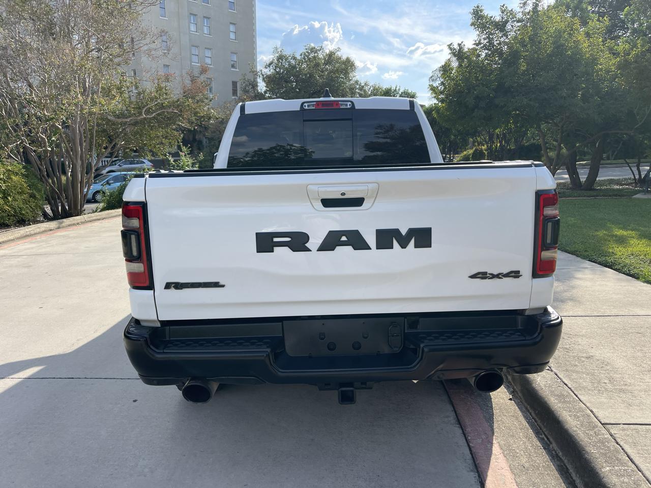 RAM 1500 Rebel 4x4 Crew Cab 5'7" Box 2019