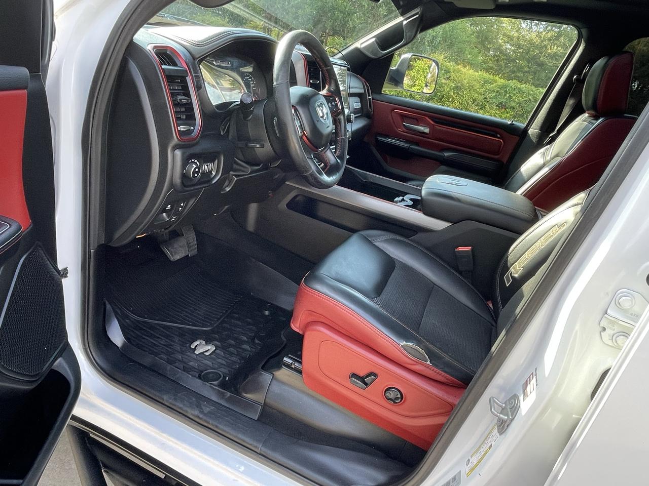 RAM 1500 Rebel 4x4 Crew Cab 5'7" Box 2019