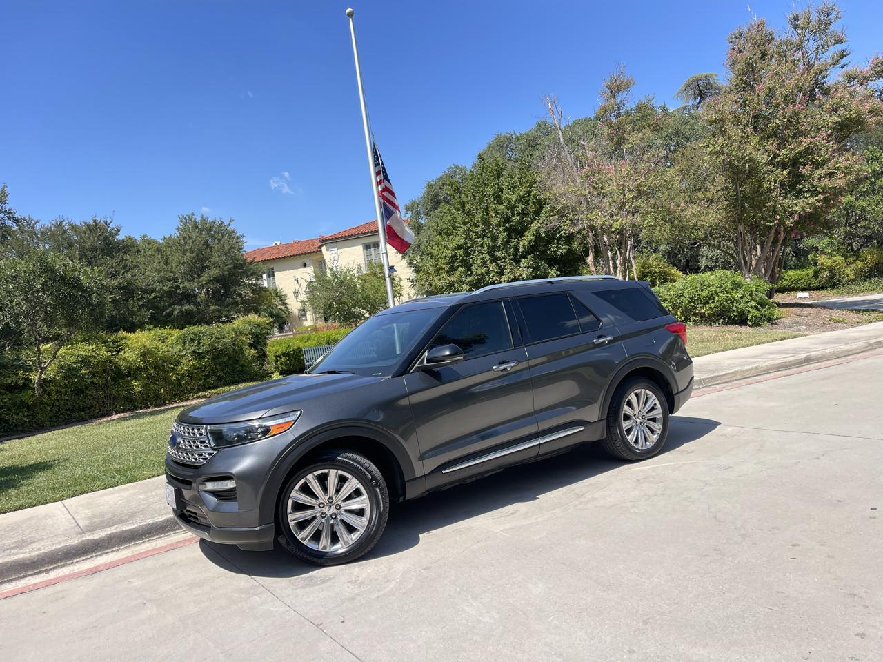 2020 Ford Explorer Limited RWD