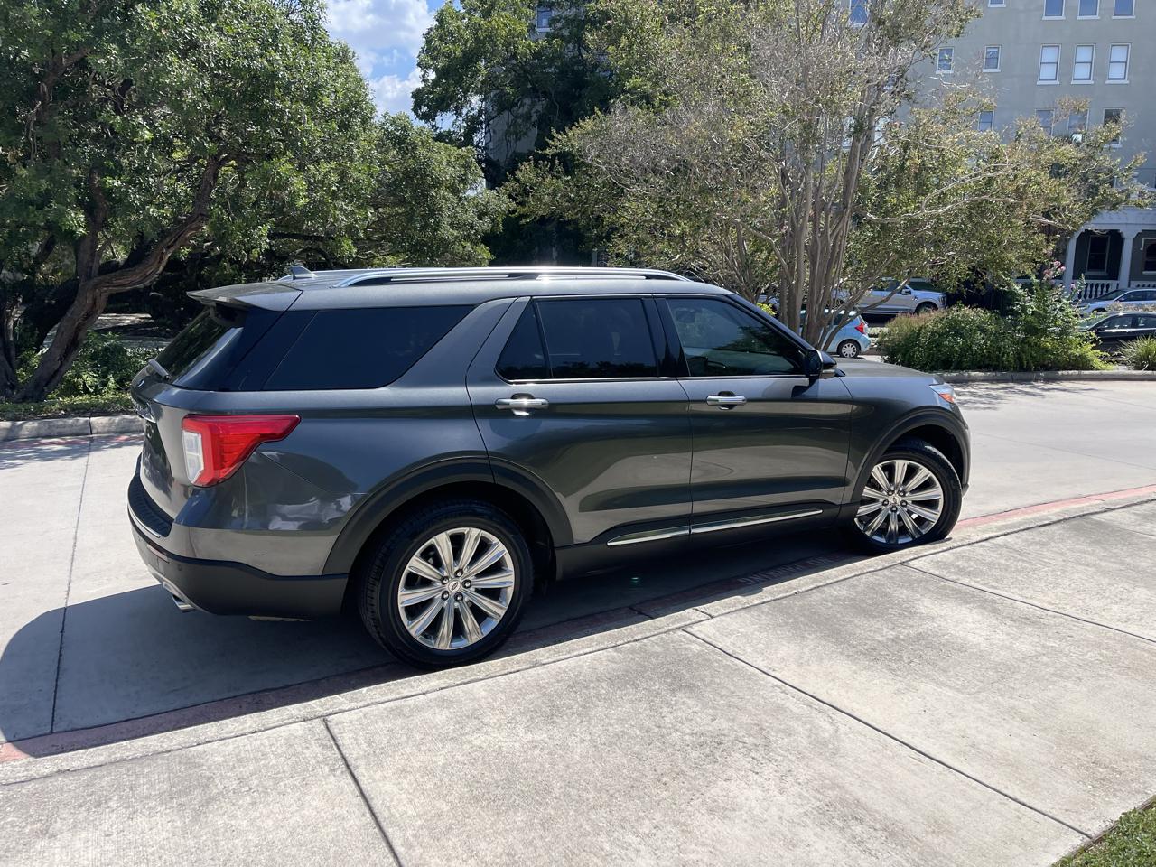 Ford Explorer Limited RWD 2020