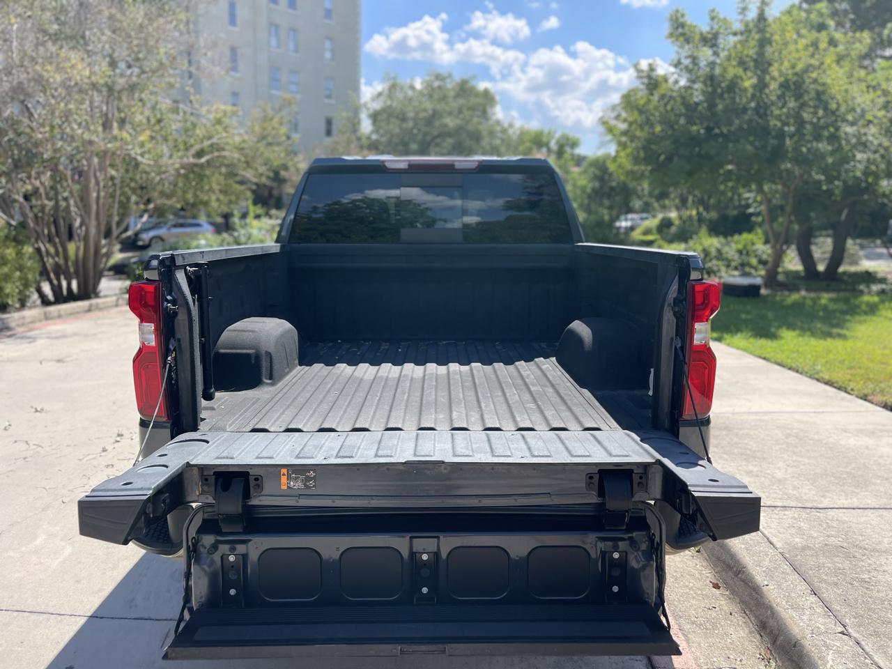 Chevrolet Silverado 1500 LTD 4WD Crew Cab 147" LTZ 2022